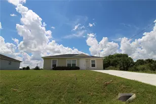 7065 Berwirck Circle, Labelle, FL 33935 - Photo 1