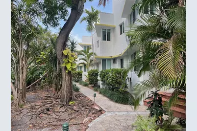 6941 Bay Dr #3C, Miami Beach, FL 33141 - Photo 1