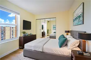 4801 NW 7th St, Miami, FL 33126 - Photo 5