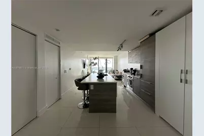 650 NE 32nd St #3405, Miami, FL 33137 - Photo 3