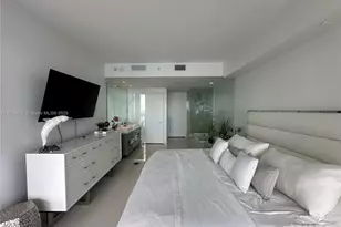 650 NE 32nd St, Miami, FL 33137 - Photo 9