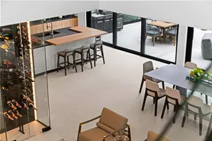 1379 NE 104th St, Miami Shores, FL 33138 - Photo 11