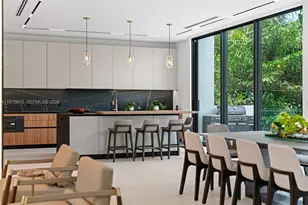 1379 NE 104th St, Miami Shores, FL 33138 - Photo 13