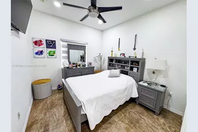 1407 SE 7th St, Homestead, FL 33033 - Photo 31