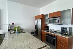 185 SW 7th St, Miami, FL 33131 - Photo 1