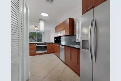 2608 SW 177th Ave, Miramar, FL 33029 - Photo 7