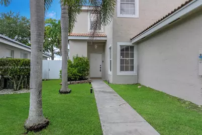 2608 SW 177th Ave, Miramar, FL 33029 - Photo 3