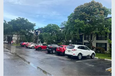 3680 Inverrary Dr #1T, Lauderhill, FL 33319 - Photo 3