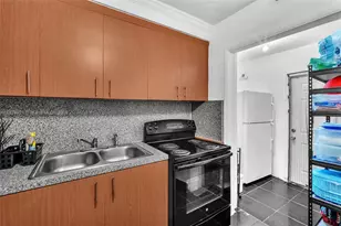 460 NE 132nd St, North Miami, FL 33161 - Photo 37