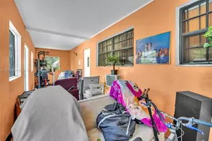 460 NE 132nd St, North Miami, FL 33161 - Photo 31