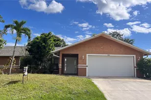 1925 SE Floresta Dr, Port Saint Lucie, FL 34983 - Photo 1