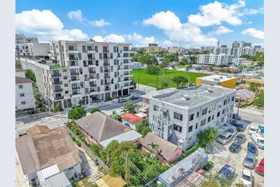 119 SW 7th Ave, Miami, FL 33130 - Photo 9