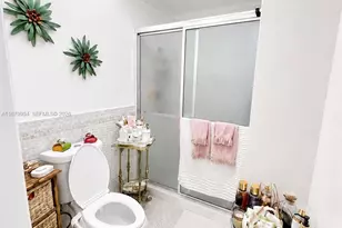 4713 Holly Dr, Tamarac, FL 33319 - Photo 13