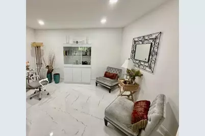 4713 Holly Dr, Tamarac, FL 33319 - Photo 5