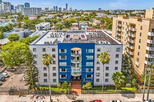 546 SW 1st St, Miami, FL 33130 - Photo 55