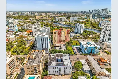 546 SW 1st St #607, Miami, FL 33130 - Photo 53