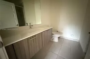 7905 NW 104th Ave, Doral, FL 33178 - Photo 7