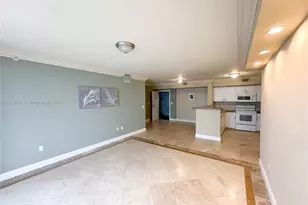 1155 Brickell Bay Dr, Miami, FL 33131 - Photo 5