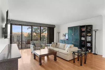 19500 Turnberry Way #3C, Aventura, FL 33180 - Photo 3