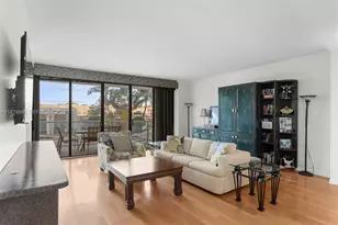 19500 Turnberry Way, Aventura, FL 33180 - Photo 3