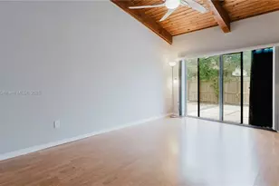 2290 Oak Ct, Pembroke Pines, FL 33026 - Photo 27