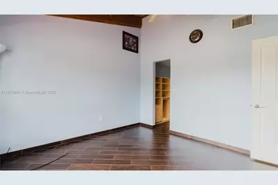 2290 Oak Ct, Pembroke Pines, FL 33026 - Photo 35