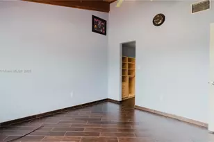 2290 Oak Ct, Pembroke Pines, FL 33026 - Photo 35