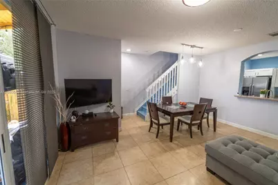 983 NE 42nd Pl, Homestead, FL 33033 - Photo 27