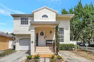 9900 NW 2nd Ct, Plantation, FL 33324 - Photo 1