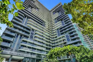 121 NE 34th St, Miami, FL 33137 - Photo 49