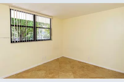 109 Lake Emerald Dr #209, Oakland Park, FL 33309 - Photo 35