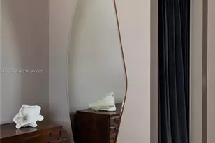 121 NE 34th St, Miami, FL 33137 - Photo 19