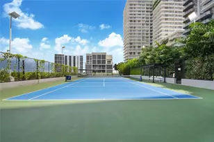 121 NE 34th St, Miami, FL 33137 - Photo 41