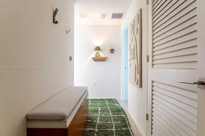 121 NE 34th St #2408, Miami, FL 33137 - Photo 27