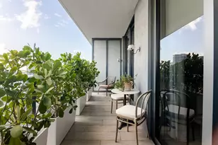 121 NE 34th St, Miami, FL 33137 - Photo 29