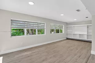 6090 SW 63rd Ave, South Miami, FL 33143 - Photo 11