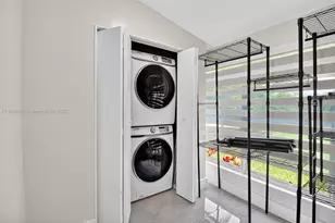 6090 SW 63rd Ave, South Miami, FL 33143 - Photo 33