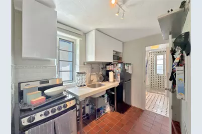 479 NE 56th St, Miami, FL 33137 - Photo 23