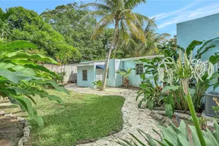 479 NE 56th St, Miami, FL 33137 - Photo 5