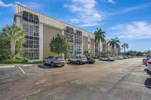 2970 NE 16th Ave, Oakland Park, FL 33334 - Photo 3