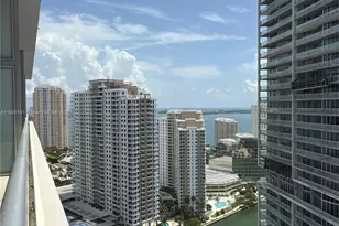 475 Brickell Ave, Miami, FL 33131 - Photo 11