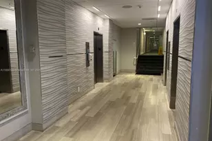 19390 Collins Ave, Sunny Isles Beach, FL 33160 - Photo 9