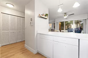 6235 Kendale Lakes Circle, Miami, FL 33183 - Photo 7