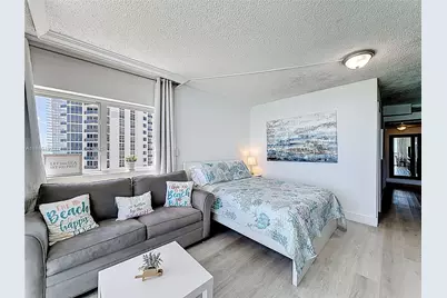 19201 Collins Ave #1010, Sunny Isles Beach, FL 33160 - Photo 17