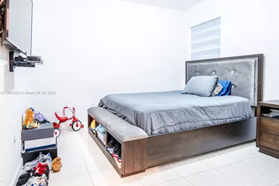 1420 SE 26th Rd, Homestead, FL 33035 - Photo 7