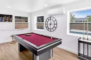 17621 NE 7th Ave, Miami, FL 33162 - Photo 11