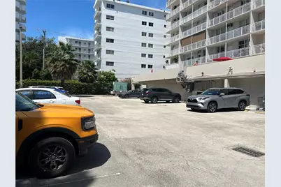 1300 Lincoln Rd #C403, Miami Beach, FL 33139 - Photo 27