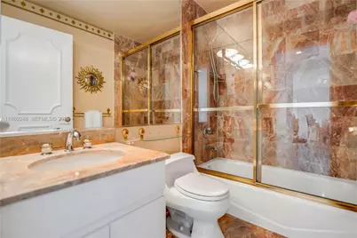 888 Brickell Key Dr #1807, Miami, FL 33131 - Photo 29