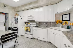 888 Brickell Key Dr, Miami, FL 33131 - Photo 13