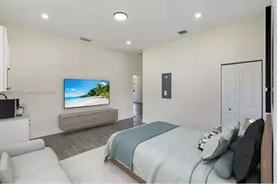 710 Peacock Ave, Lehigh Acres, FL 33974 - Photo 33